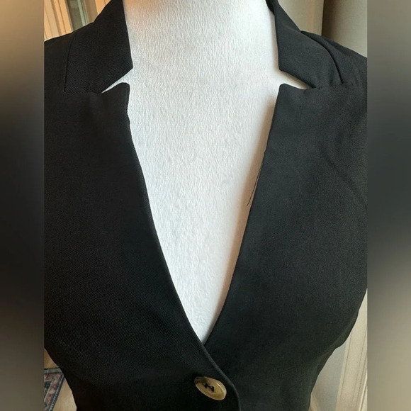 Vest Sleeveless Blazer Black 2 Button size M/L - Picture 6 of 13